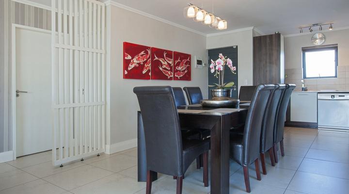 Quayside 301 by CTHA