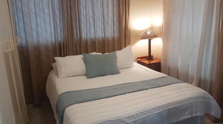 Bluff Tradewinds
