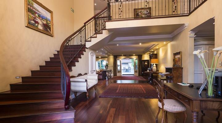 Auberge Hollandaise Guest House by Misty Blue Hotels