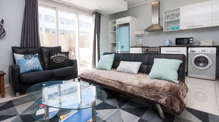 Hallack serene apartment