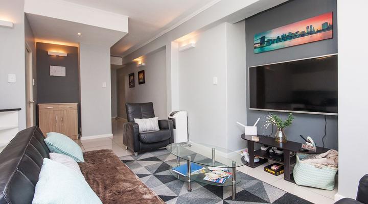 Hallack serene apartment