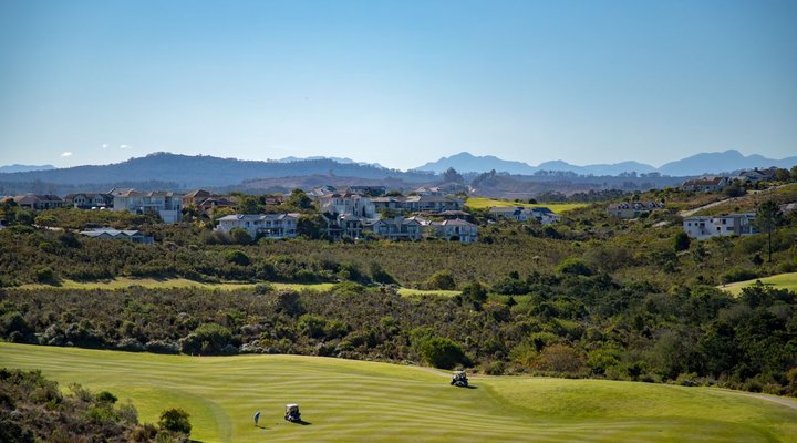 Pezula Eleventh Hole Luxury SW17
