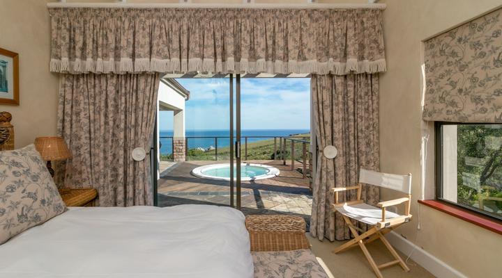 Pezula 13th Hole Ocean Front - MT21