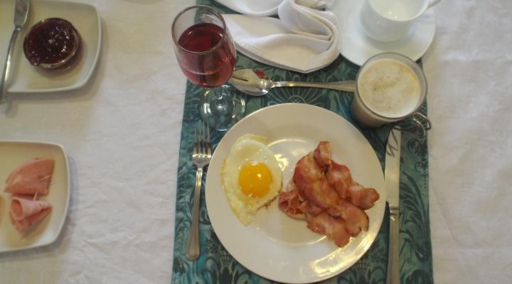 Desert Breeze Guest House