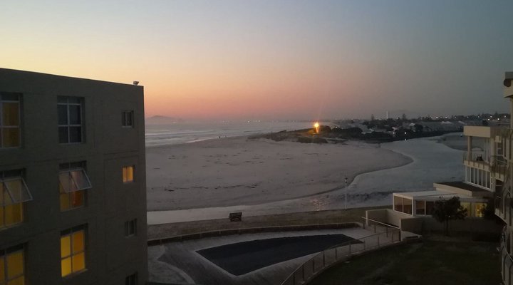 Lagoon Beach 310