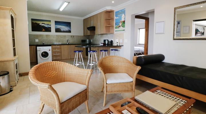 Kite Mansion – Poolhouse