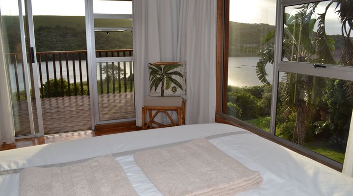 Sandy’s Beach House