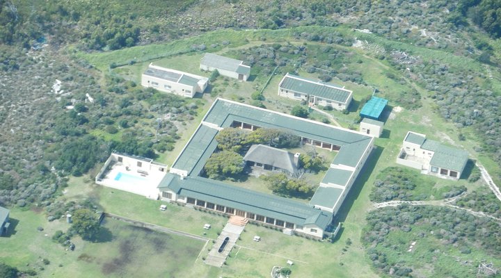 Glen Craig Country House