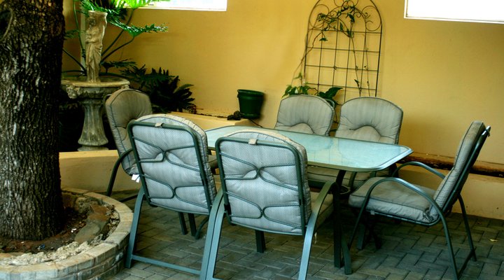 Bounty Guest House