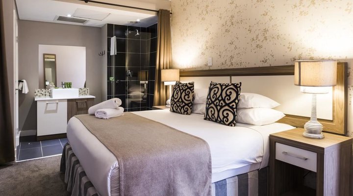 The Waterfront Hotel & Spa by Misty Blue Hotels