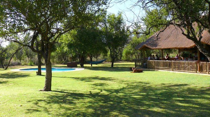 Dinonyane Bush Lodge