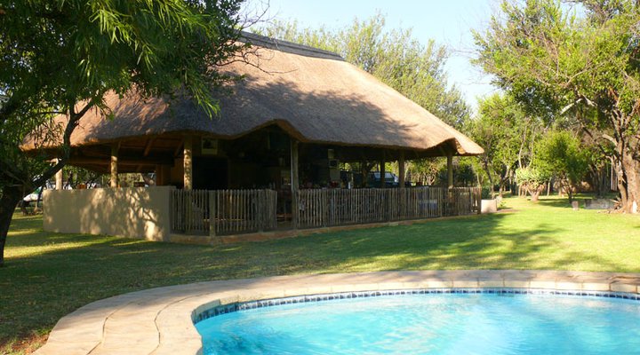 Dinonyane Bush Lodge