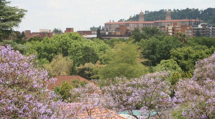 Oorkant Loftus B&B Self-Catering