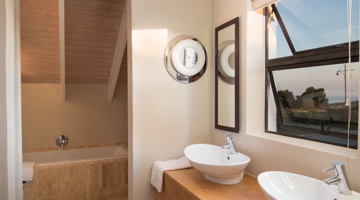 Pezula Sixth Hole Luxury - AR33