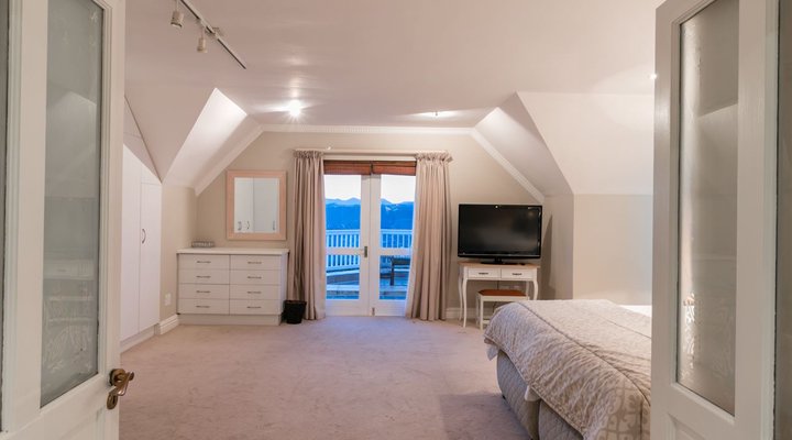 Pezula Rambling Elegance CM31