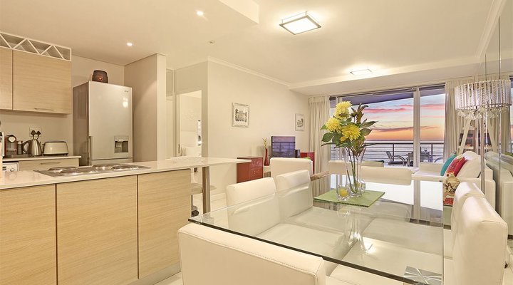 Horizon Bay 402