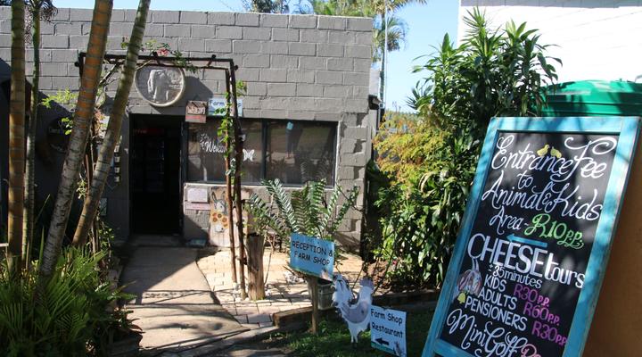 Cheese Farm and Lodge