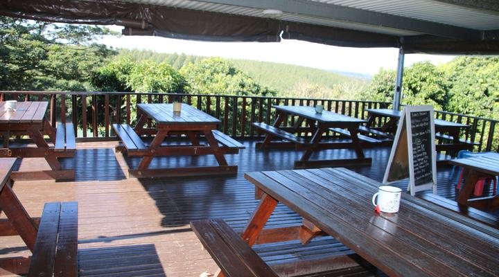 Cheese Farm and Lodge