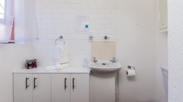 Ajee B&B Accommodation