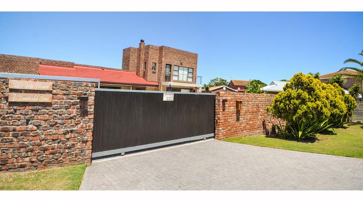 The River House Chilled and Relaxed