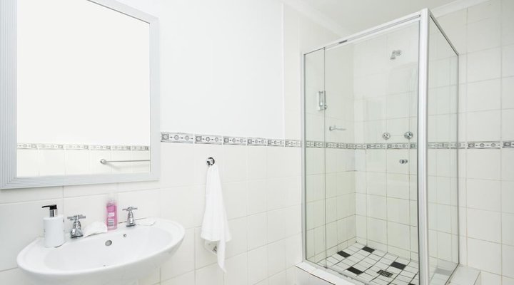 Emabaleni Guest House 