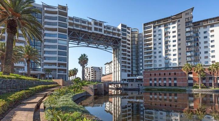 Knightsbridge 902E by CTHA