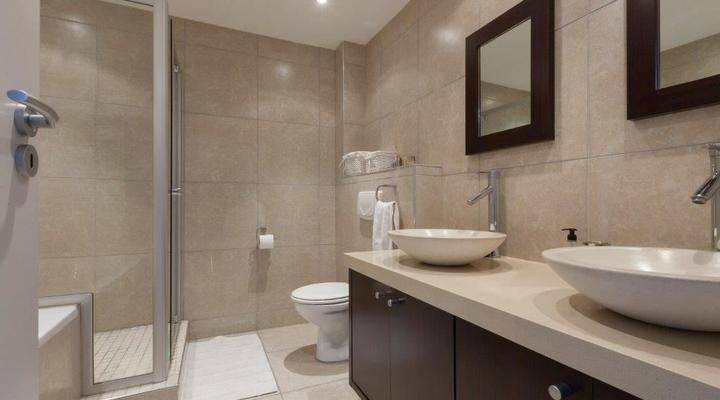 Knightsbridge 902E by CTHA