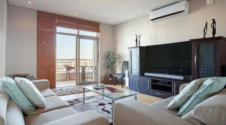 Knightsbridge 902E by CTHA