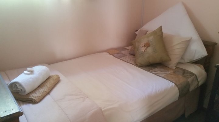 Alpaca Self Catering Cottage