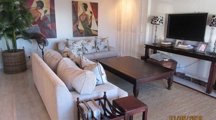 The Holiday Villa