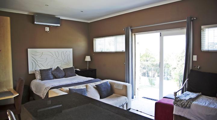 2 Night Package at Maple Tree Manor