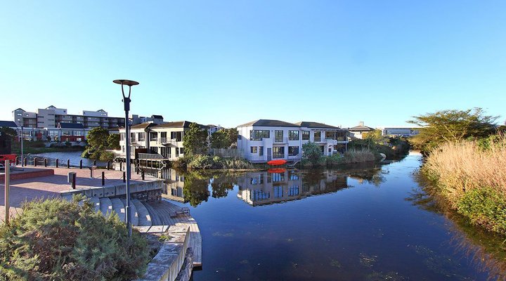 Manhattan Quarter 316