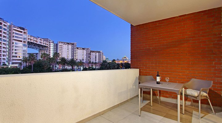 Manhattan Quarter 316