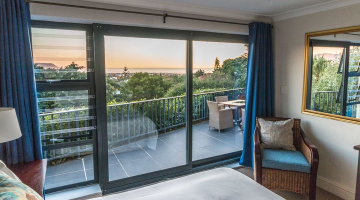 Chapmans Peak Accommodation