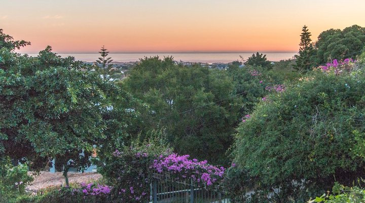 Chapmans Peak Accommodation