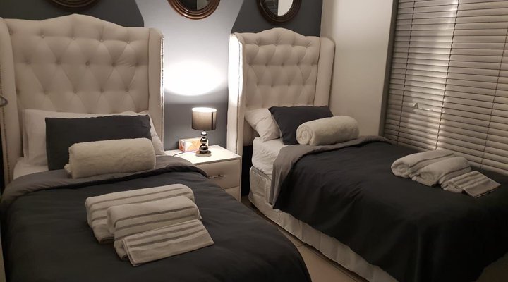 Trish's Executive Apartment