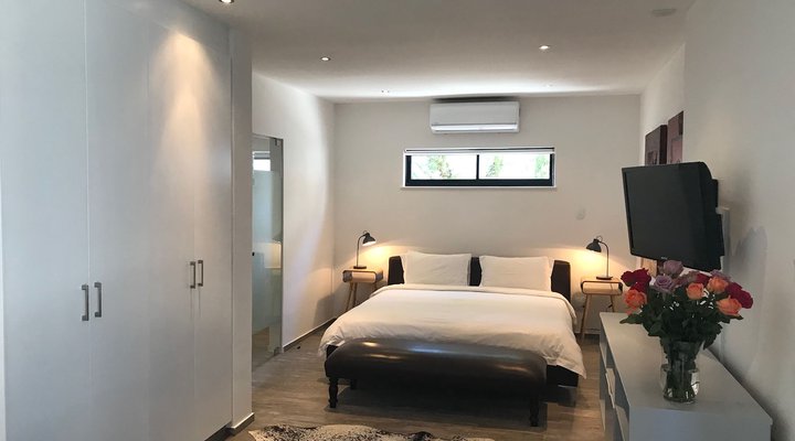 51 on Camps Bay Guest House