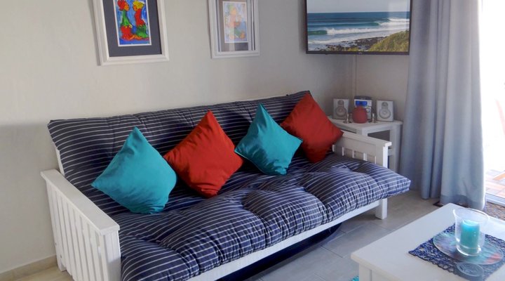 Waterside Living - Claptons Beach 16