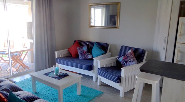 Waterside Living - Claptons Beach 16