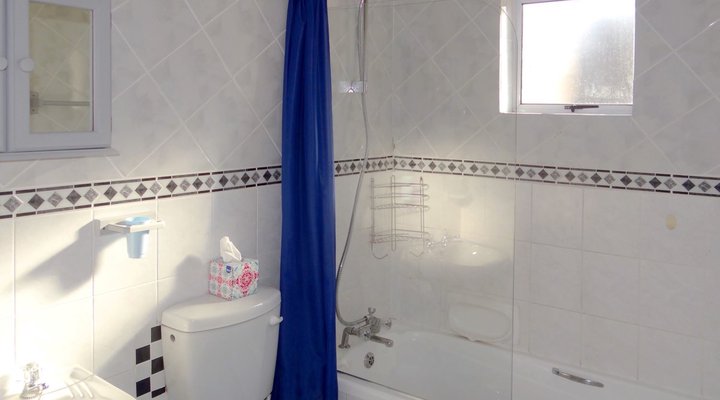 Waterside Living - Claptons Beach 16