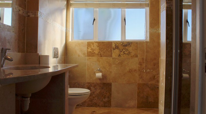 Waterside Living - Marina Martinique 1404