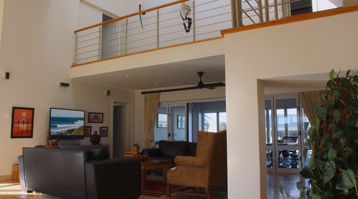 Waterside Living - Marina Martinique 1404