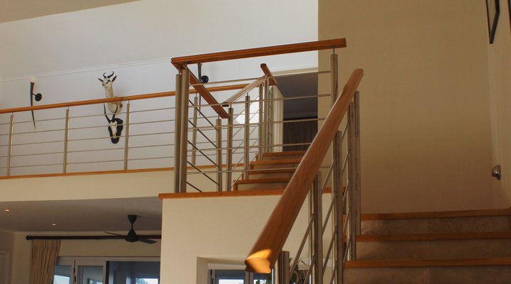 Waterside Living - Marina Martinique 1404