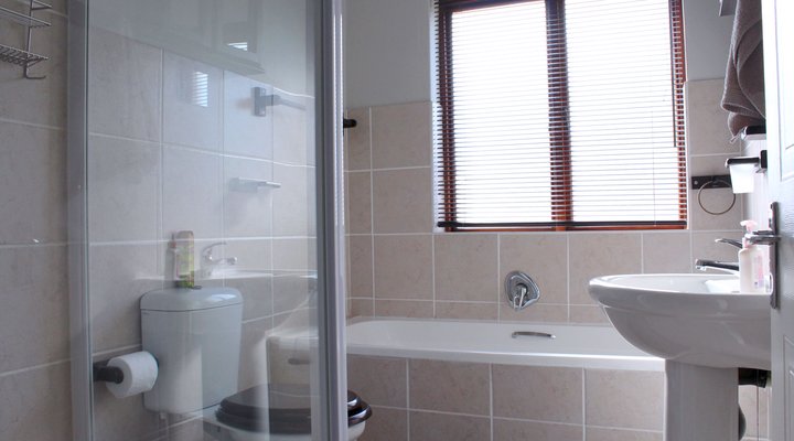 Waterside Living - Marina Sands 22