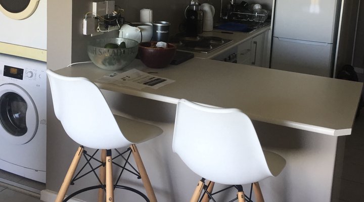 Kite/Dolphin Beach Apartment