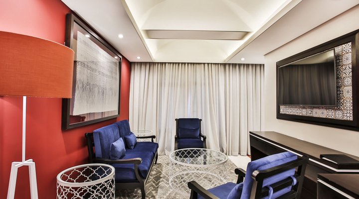 Meropa Hotel