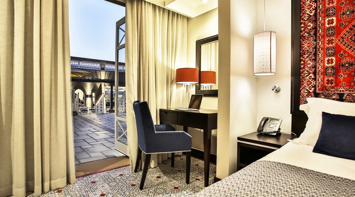 Meropa Hotel