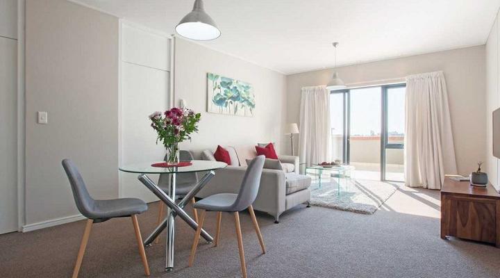 Manhattan Towers 507 by CTHA