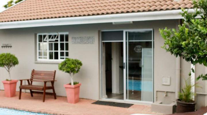 Rosewood guest cottage 