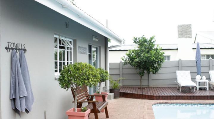 Rosewood guest cottage 